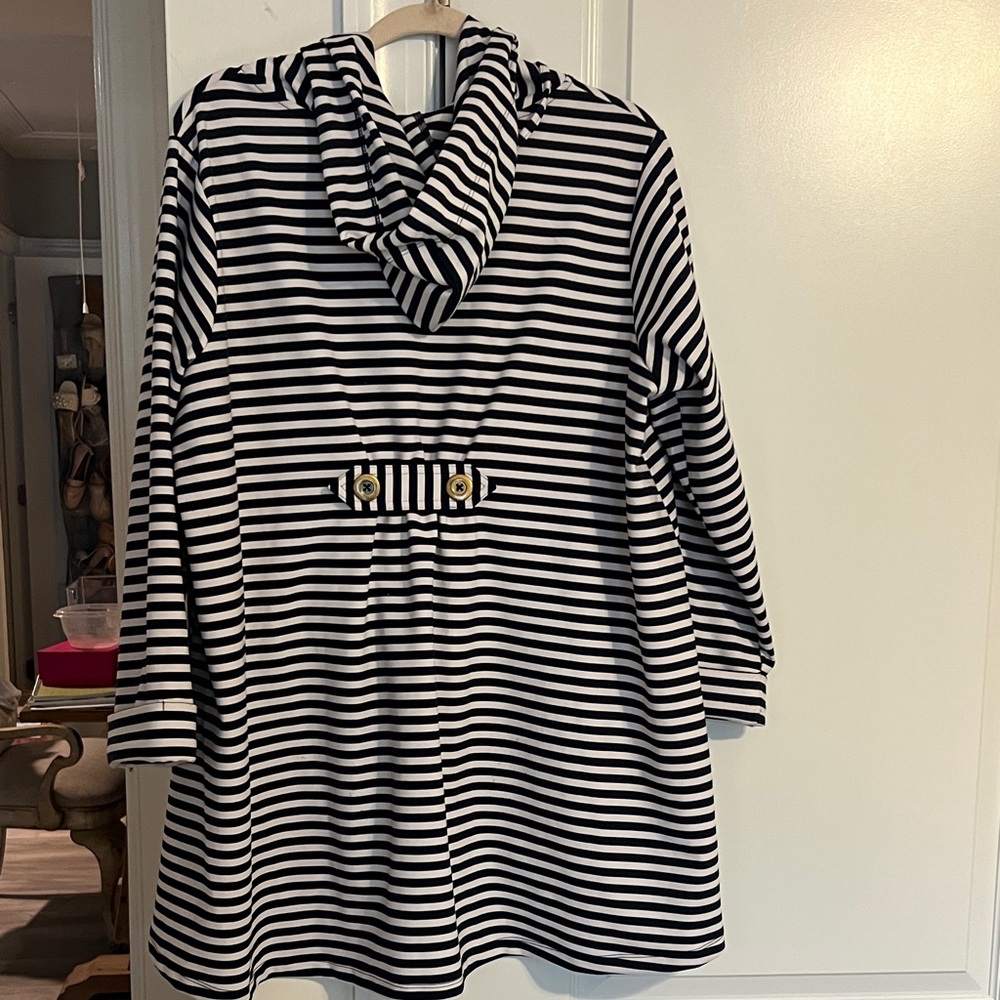 Christian Siriano Black and White Striped Hooded Zip Jacket - Picture 5 of 9
